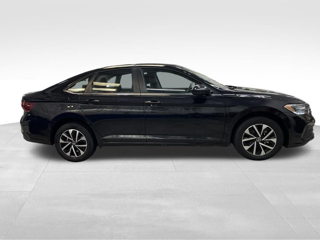 Used 2024 Volkswagen Jetta S FWD image 6