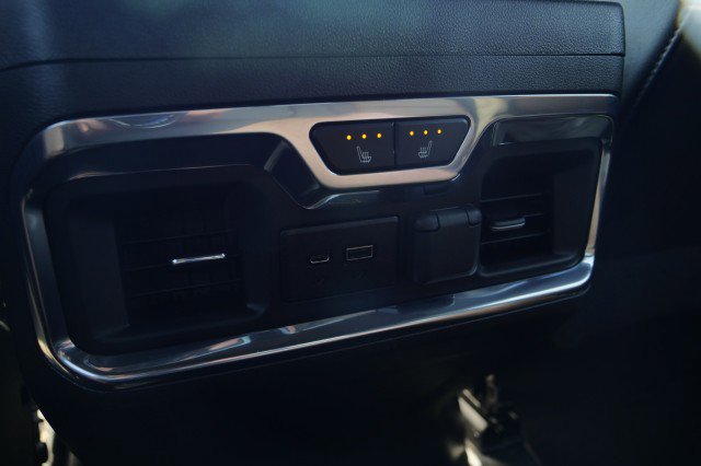 Used 2022 Chevrolet Silverado 3500 High Country w/ Technology Package image 42