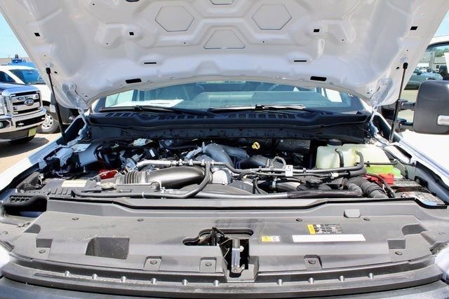 New 2024 Ford F550 4x4 Regular Cab Super Duty image 23