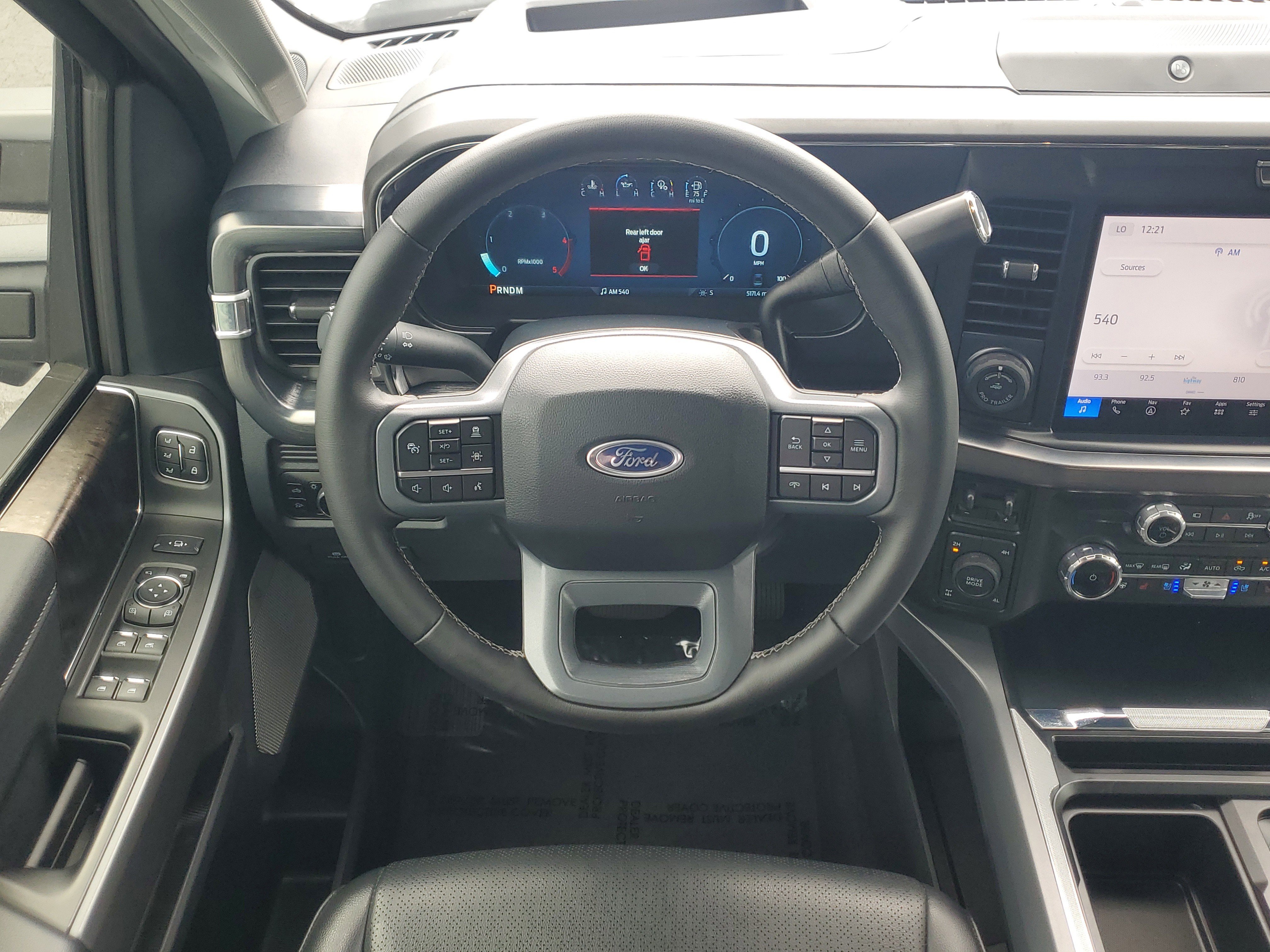 Used 2025 Ford F250 Lariat w/ Lariat Ultimate Package image 18