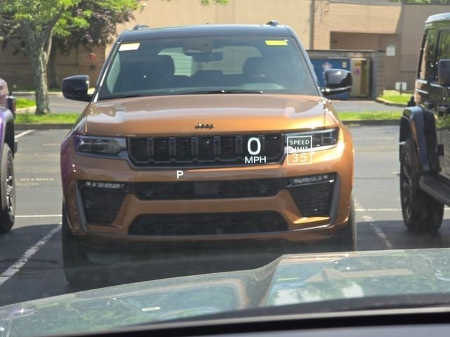 New 2026 Jeep Grand Wagoneer L Summit AWD/4WD image 26