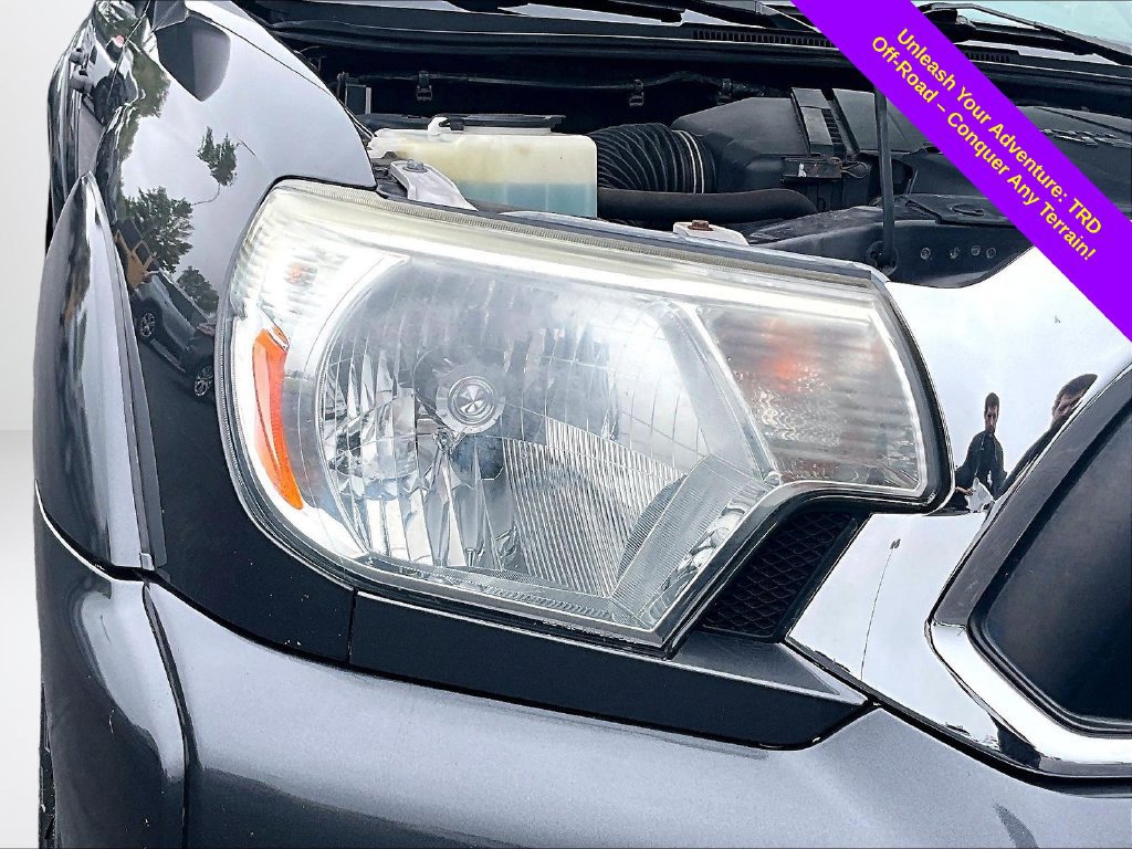 Used 2015 Toyota Tacoma 4x4 Double Cab w/ TRD Off-Road Package image 29