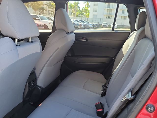 Used 2023 Toyota Corolla Cross SE image 8