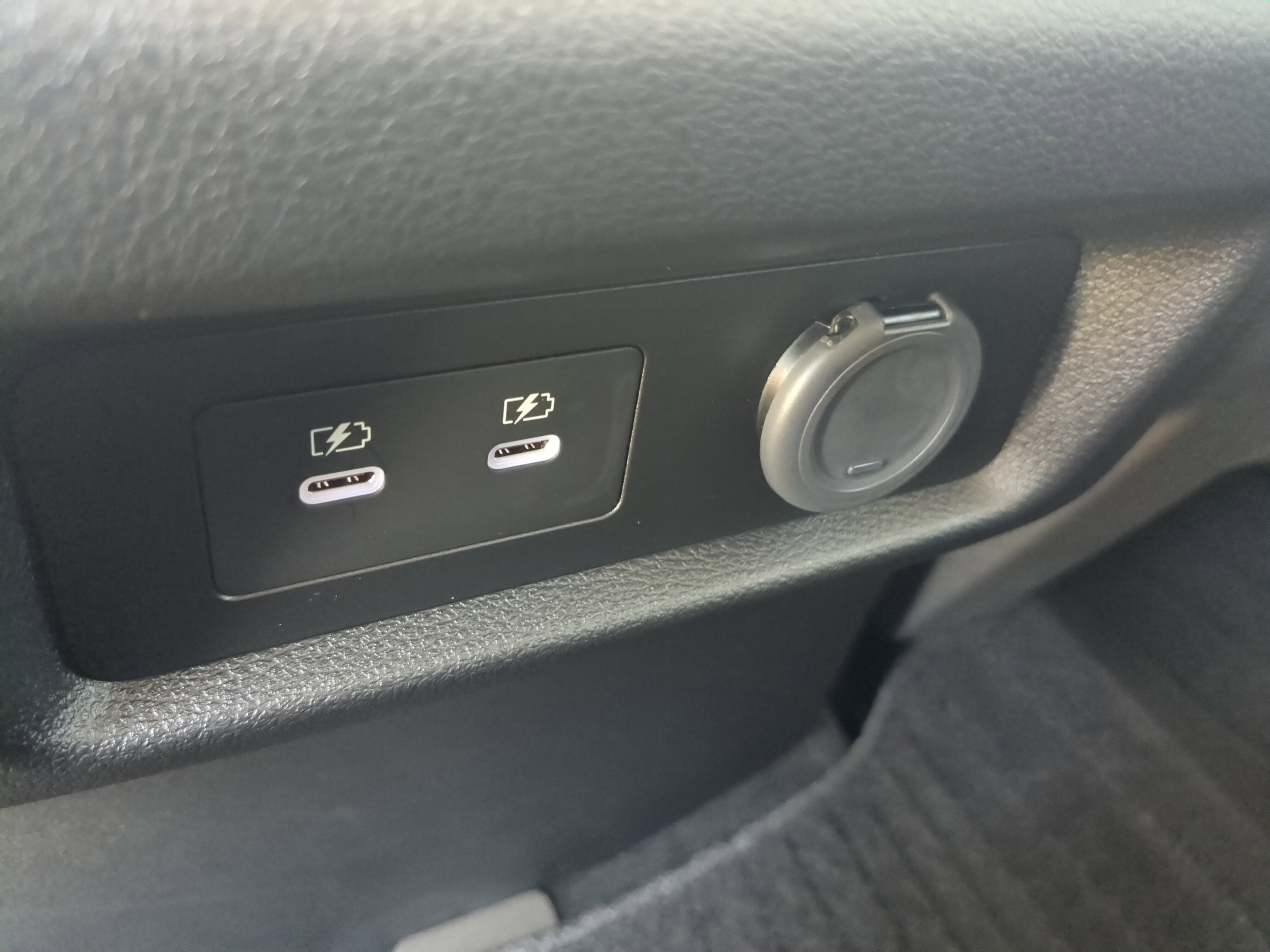 New 2025 INFINITI QX80 Sensory image 22