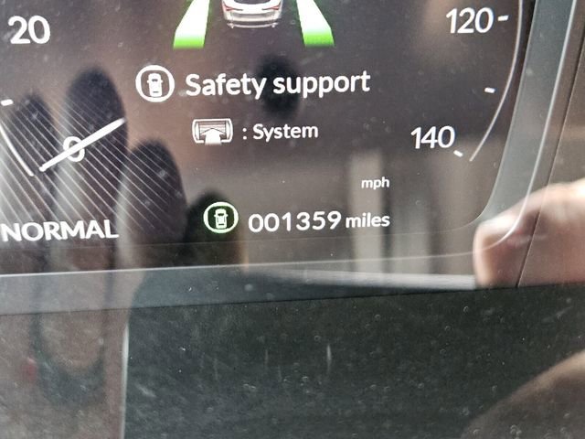 Certified 2025 Acura ADX FWD image 15
