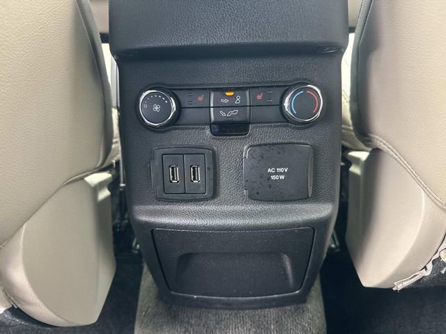 Used 2018 Ford Explorer Limited w/ Equipment Group 301A FWD image 18