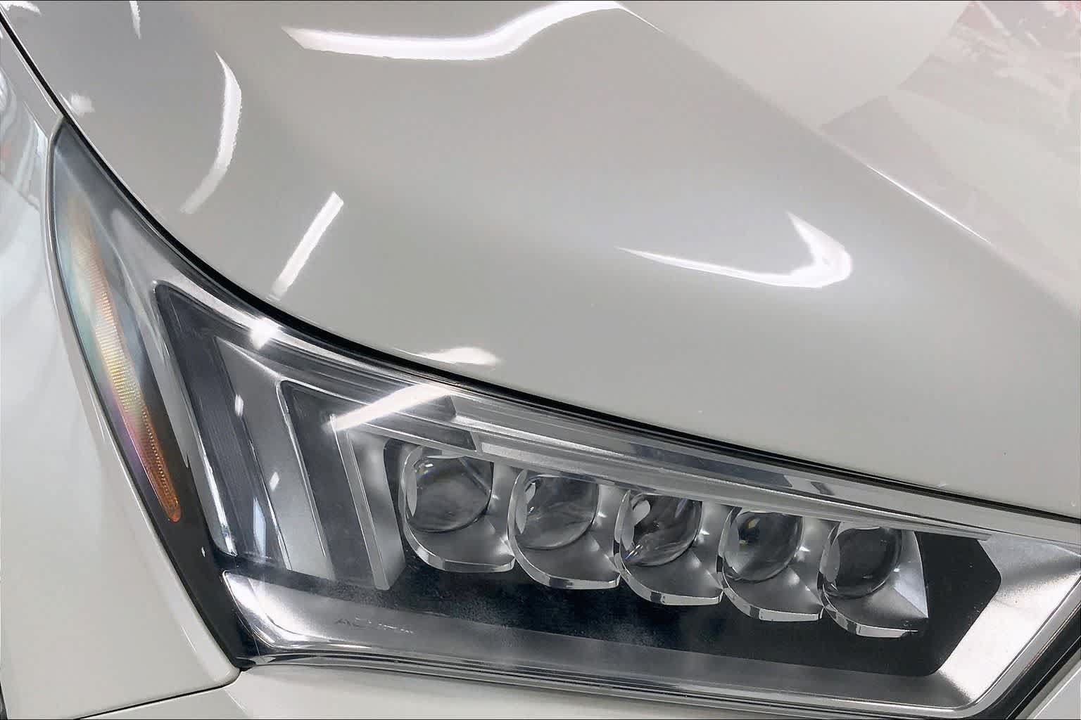 Used 2017 Acura MDX SH-AWD w/ Technology Package image 29