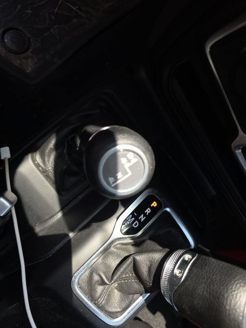 Used 2019 Jeep Wrangler Unlimited Sport S AWD/4WD image 16
