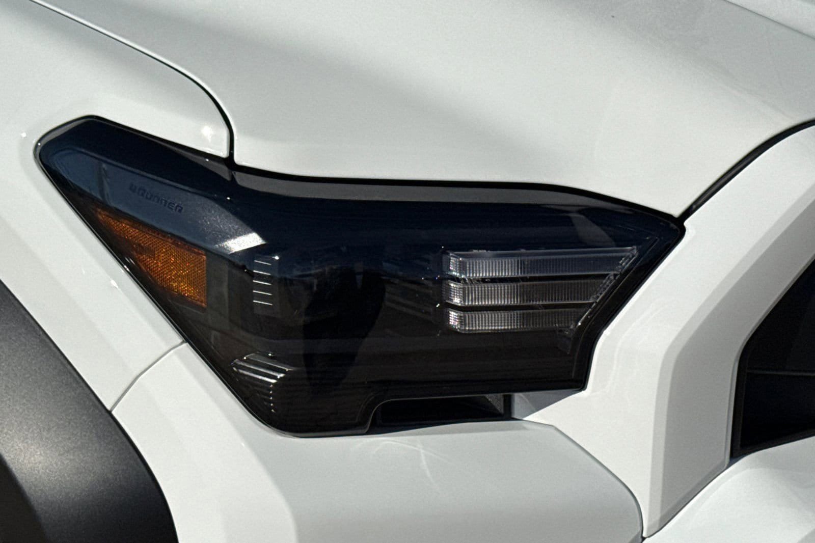 New 2026 Toyota 4Runner SR5 AWD/4WD image 26