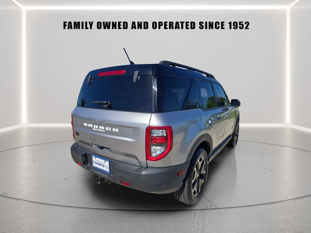 Used 2022 Ford Bronco Sport Outer Banks w/ Tech Package AWD/4WD image 3