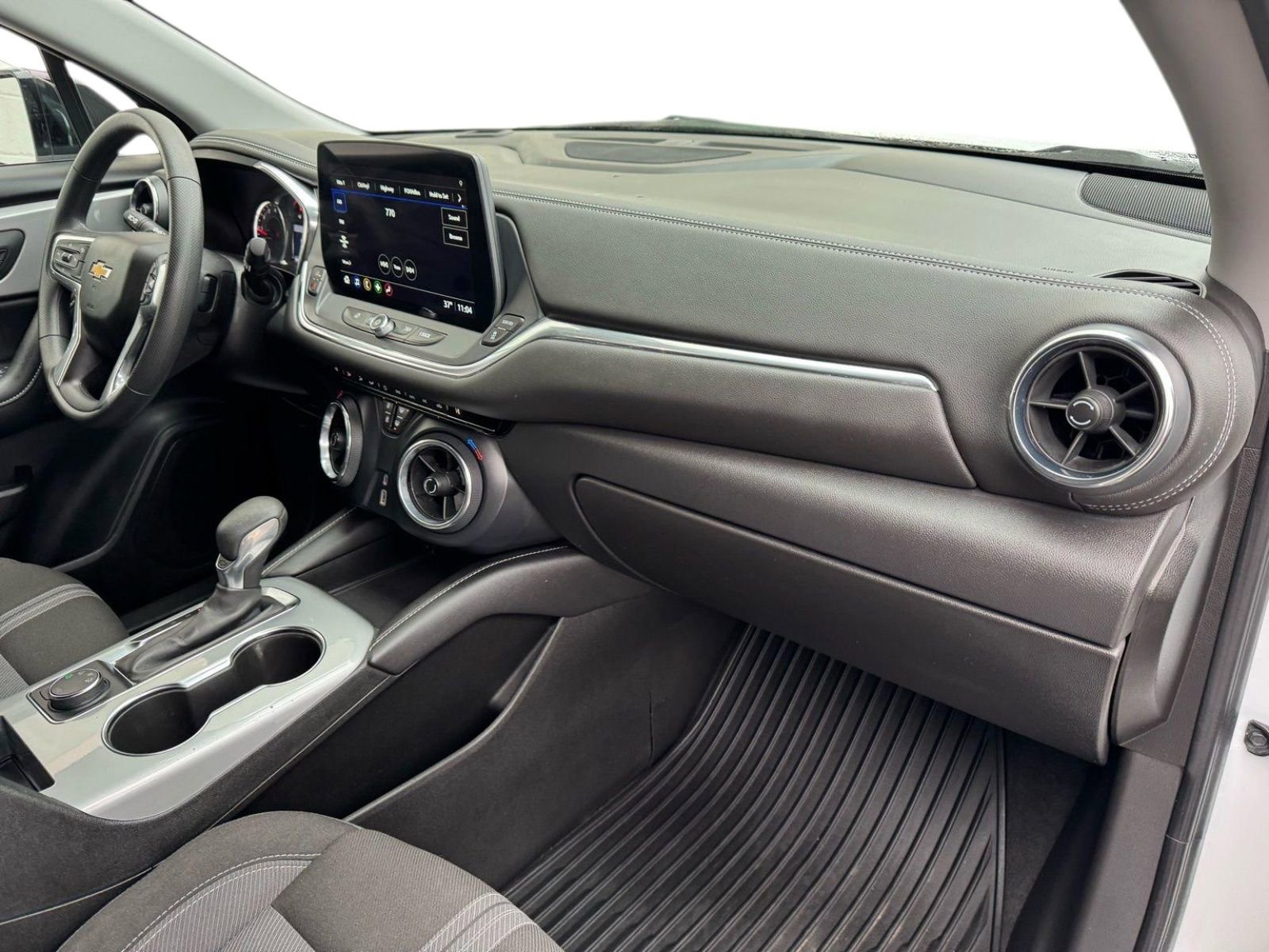 Used 2023 Chevrolet Blazer LT w/ Midnight/Sport Edition AWD/4WD image 9