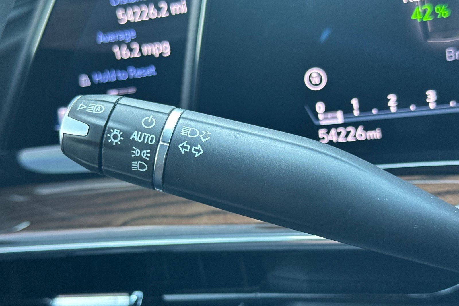 Certified 2024 Cadillac Escalade Sport Platinum image 36