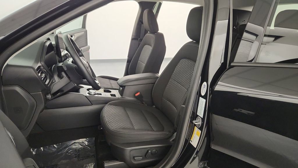 Used 2023 Ford Escape Active w/ Tech Pack #2 image 14