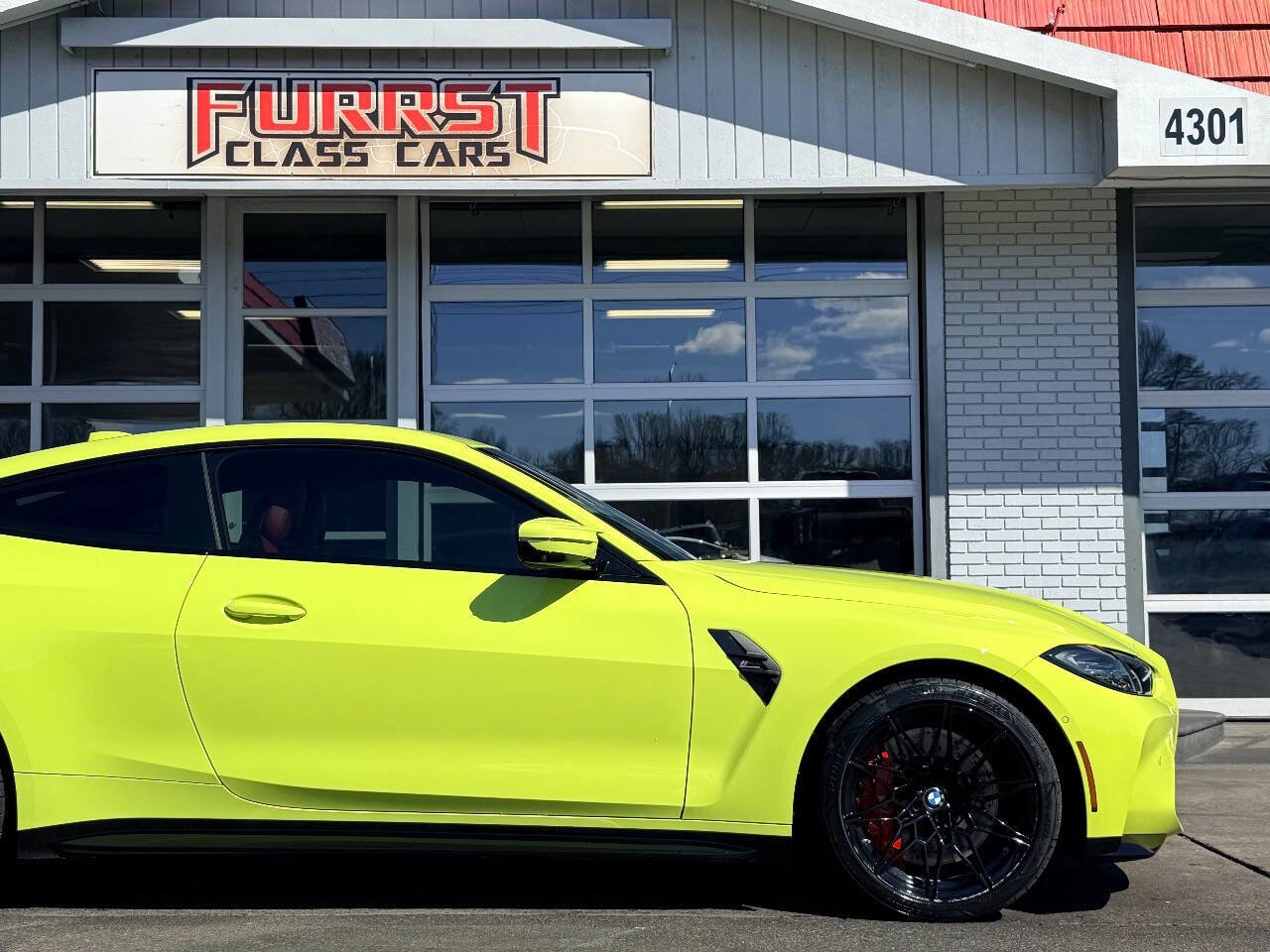 Used 2023 BMW M4 xDrive Competition w/ Parking Assistance Package AWD/4WD image 10
