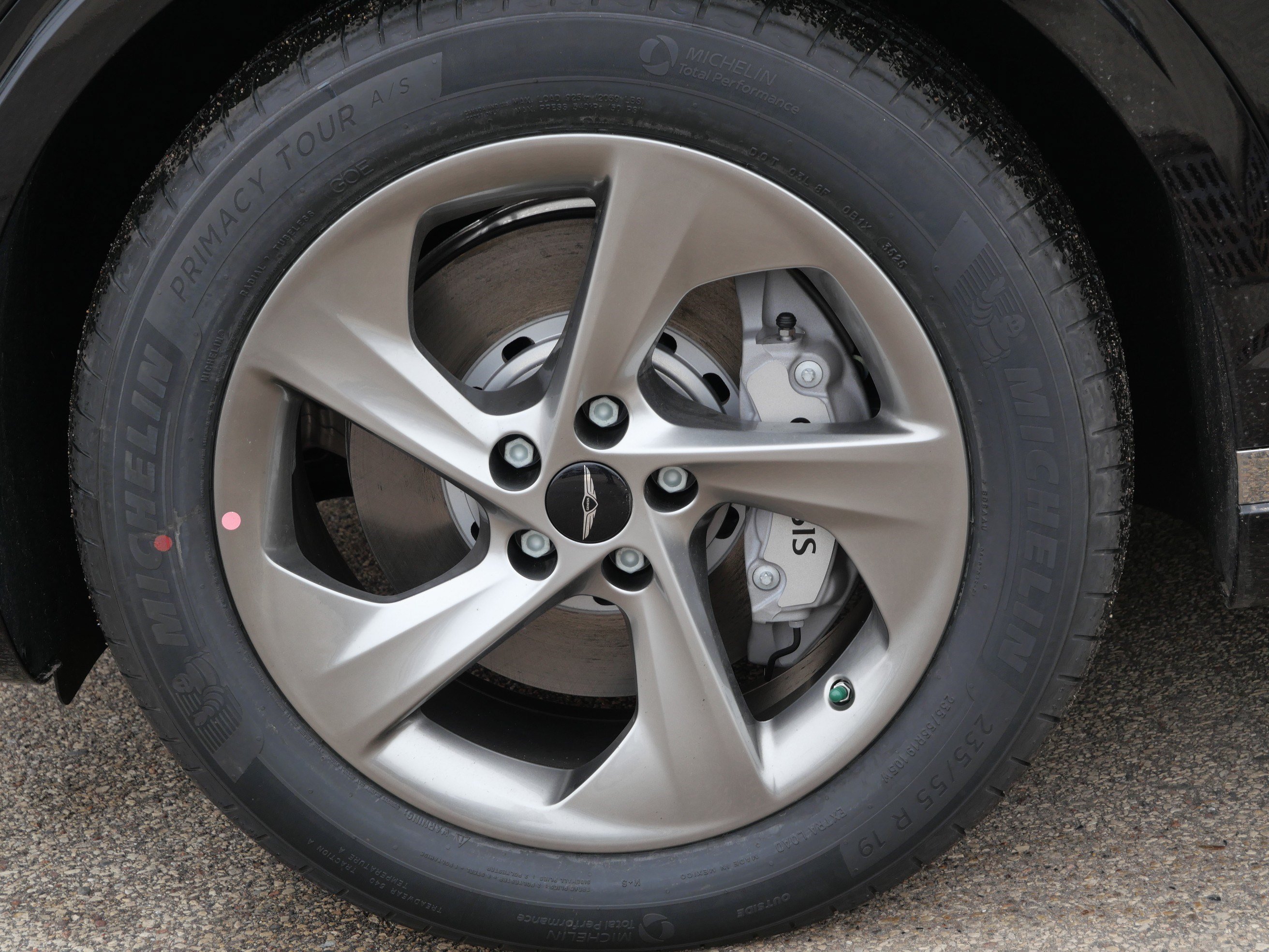 New 2026 Genesis GV70 2.5T Advanced AWD/4WD image 3