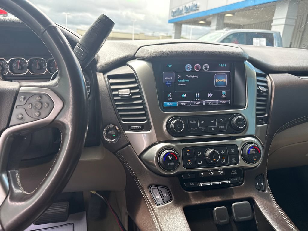Used 2015 Chevrolet Suburban LT w/ Luxury Package AWD/4WD image 22