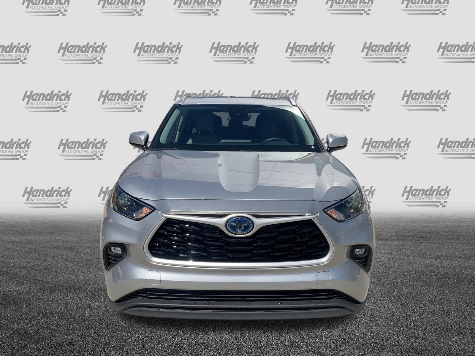 Used 2022 Toyota Highlander XLE image 5