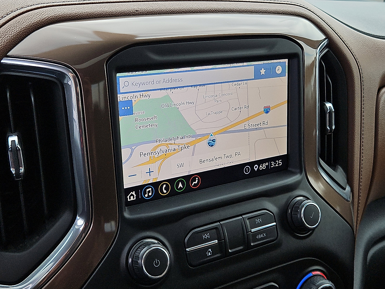 Certified 2020 Chevrolet Silverado 2500 High Country w/ Z71 Off-Road Package image 17