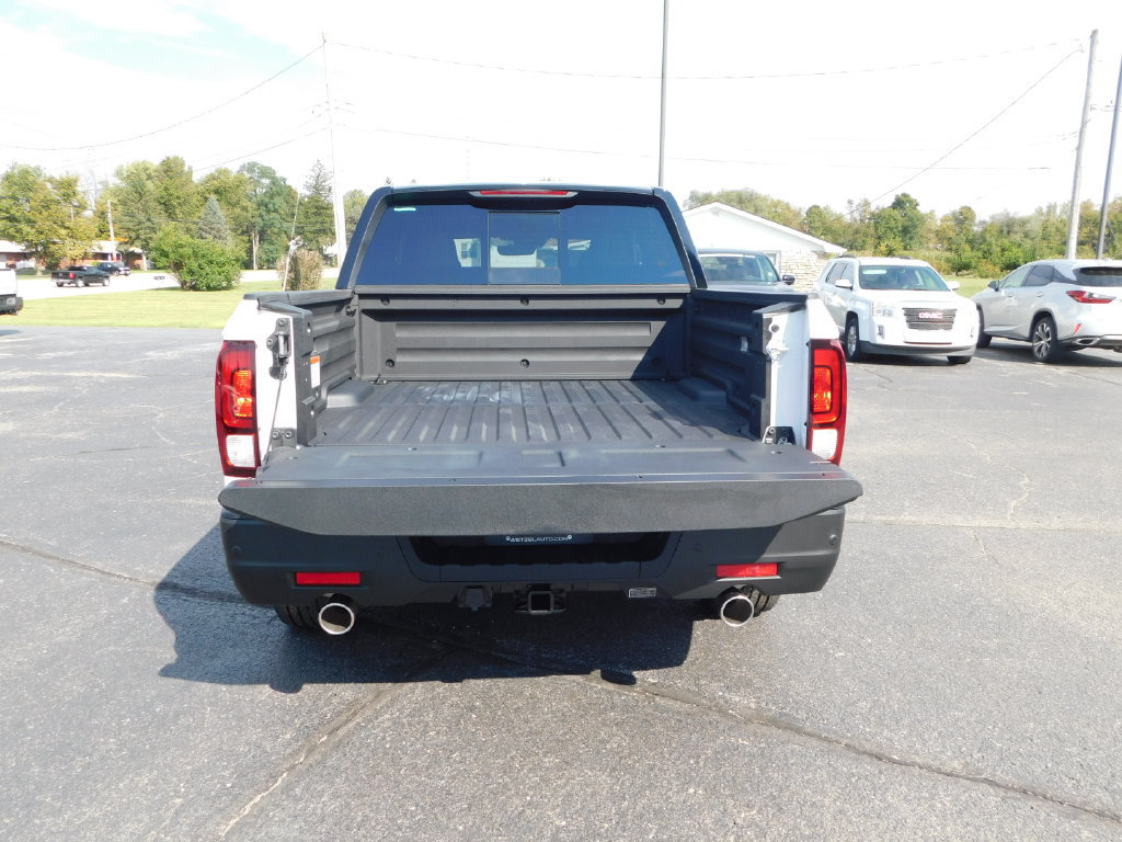 New 2026 Honda Ridgeline Black Edition image 6