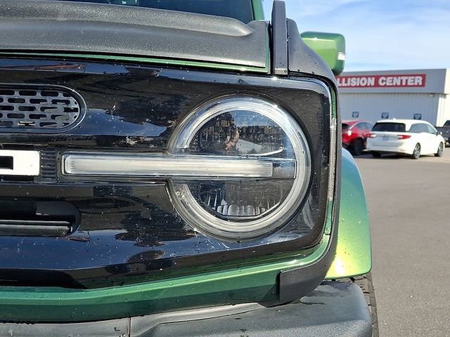Used 2022 Ford Bronco Outer Banks AWD/4WD image 9