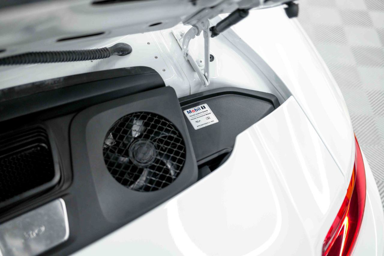 Used 2018 Porsche 911 Carrera T RWD image 91