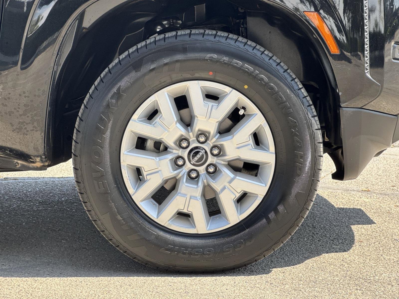 Used 2022 Nissan Frontier SV image 38