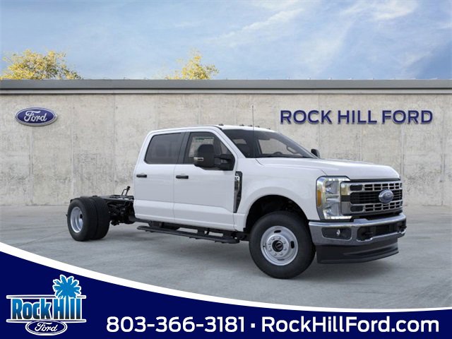 New 2025 Ford F350 XL w/ XL Chrome Package