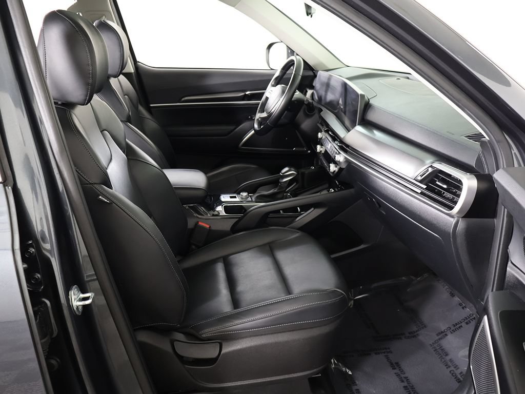 Used 2024 Kia Telluride S w/ S Sunroof Package AWD/4WD image 32