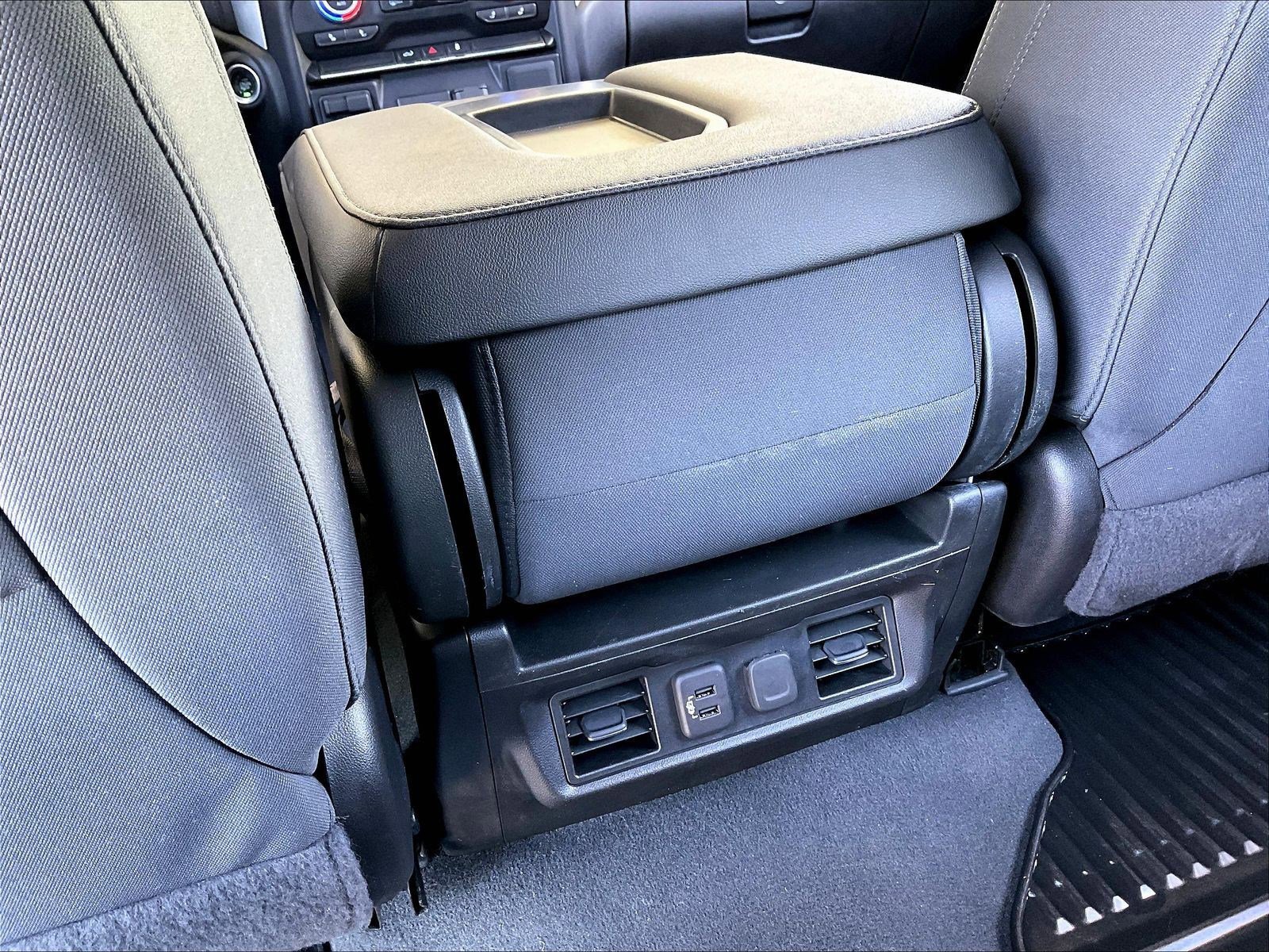 Used 2022 GMC Sierra 2500 SLE w/ SLE Value Package; AWD/4WD image 11