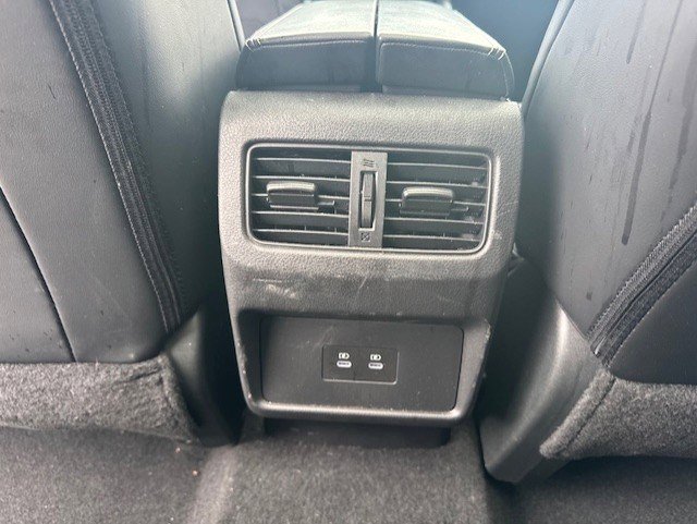 Used 2024 Nissan Rogue SV w/ SV Premium Package image 28