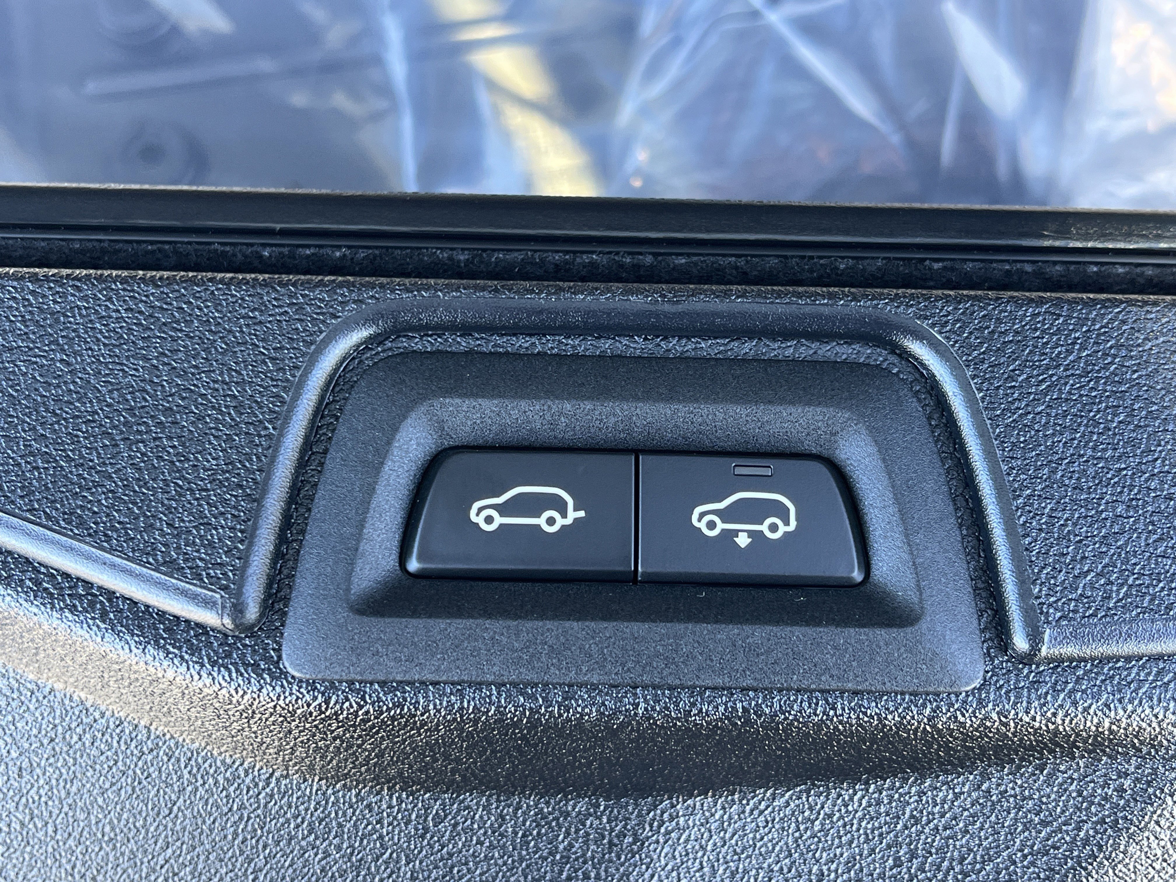 New 2026 BMW X5 xDrive50e w/ M Sport Package AWD/4WD image 29