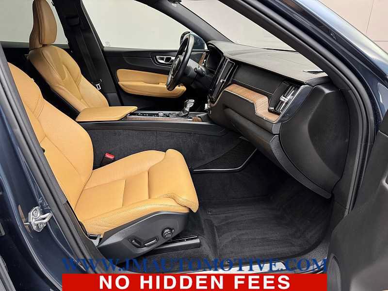 Used 2020 Volvo XC60 T6 Inscription w/ Protection Package AWD/4WD image 19