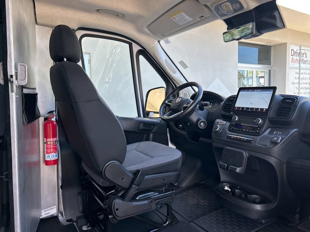 Used 2024 RAM ProMaster 3500 w/ Delivery Van Package FWD image 23