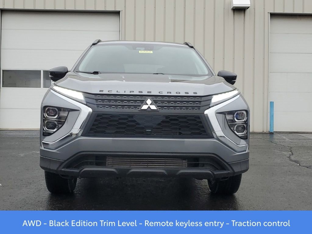 Used 2024 Mitsubishi Eclipse Cross Black Edition image 2