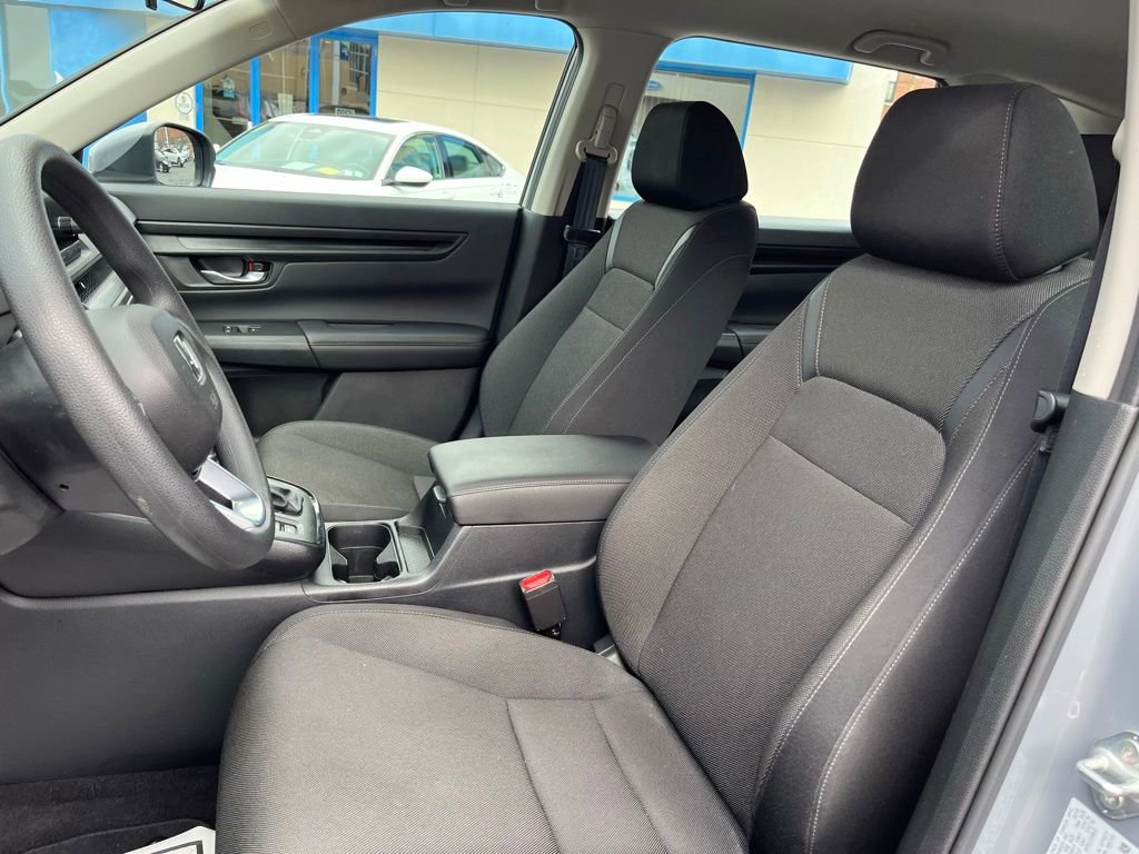 Used 2023 Honda CR-V LX image 18