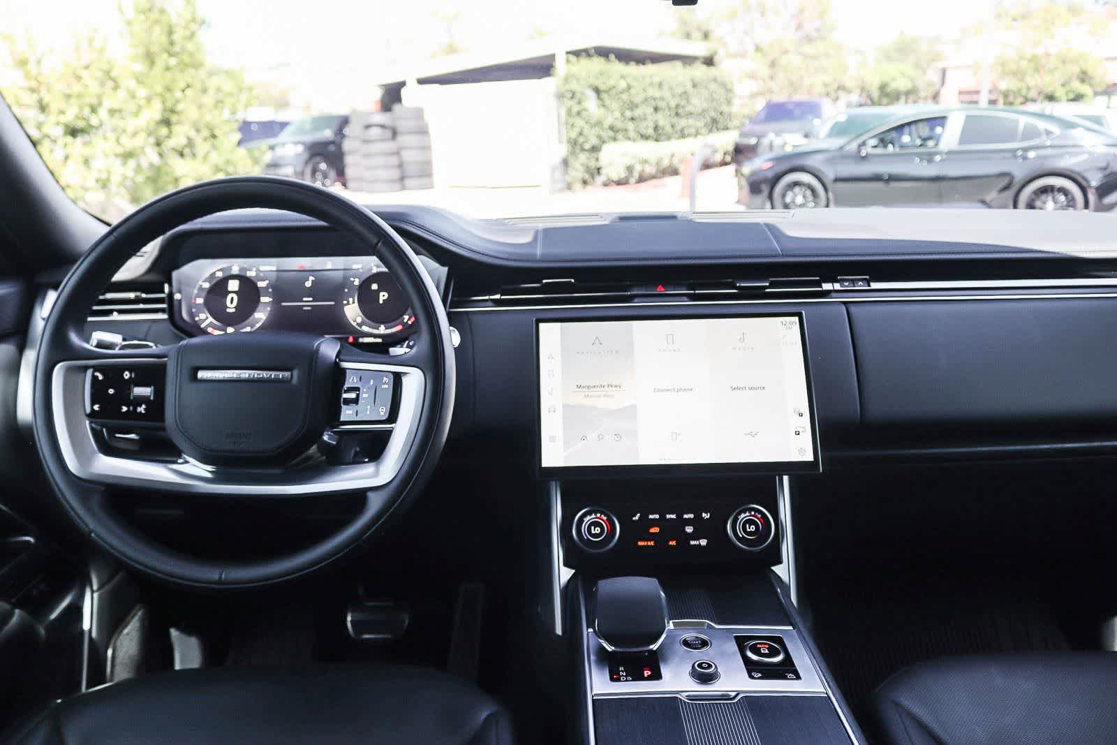 Used 2022 Land Rover Range Rover Long Wheelbase First Edition AWD/4WD image 11