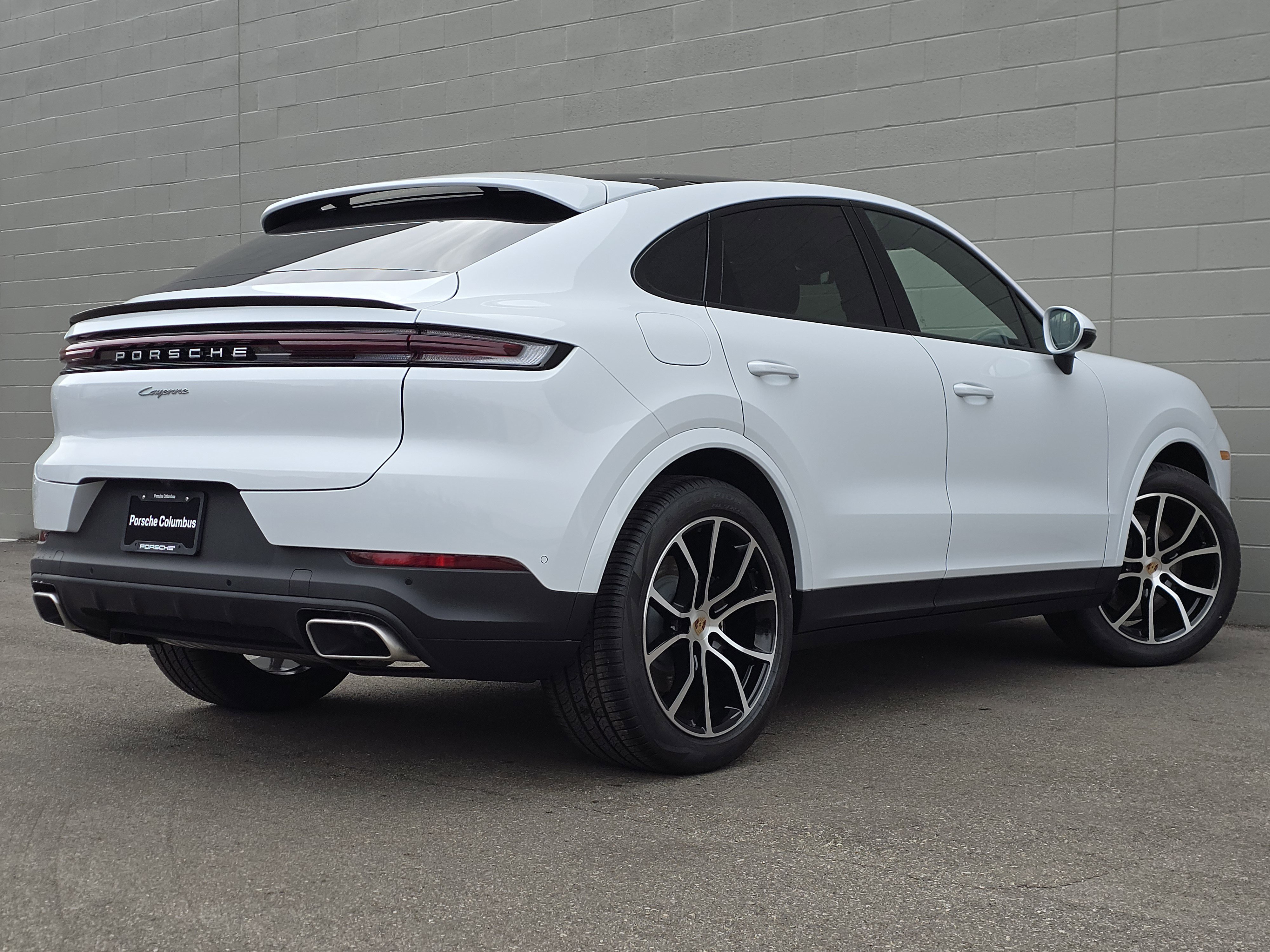 New 2026 Porsche Cayenne Coupe image 9