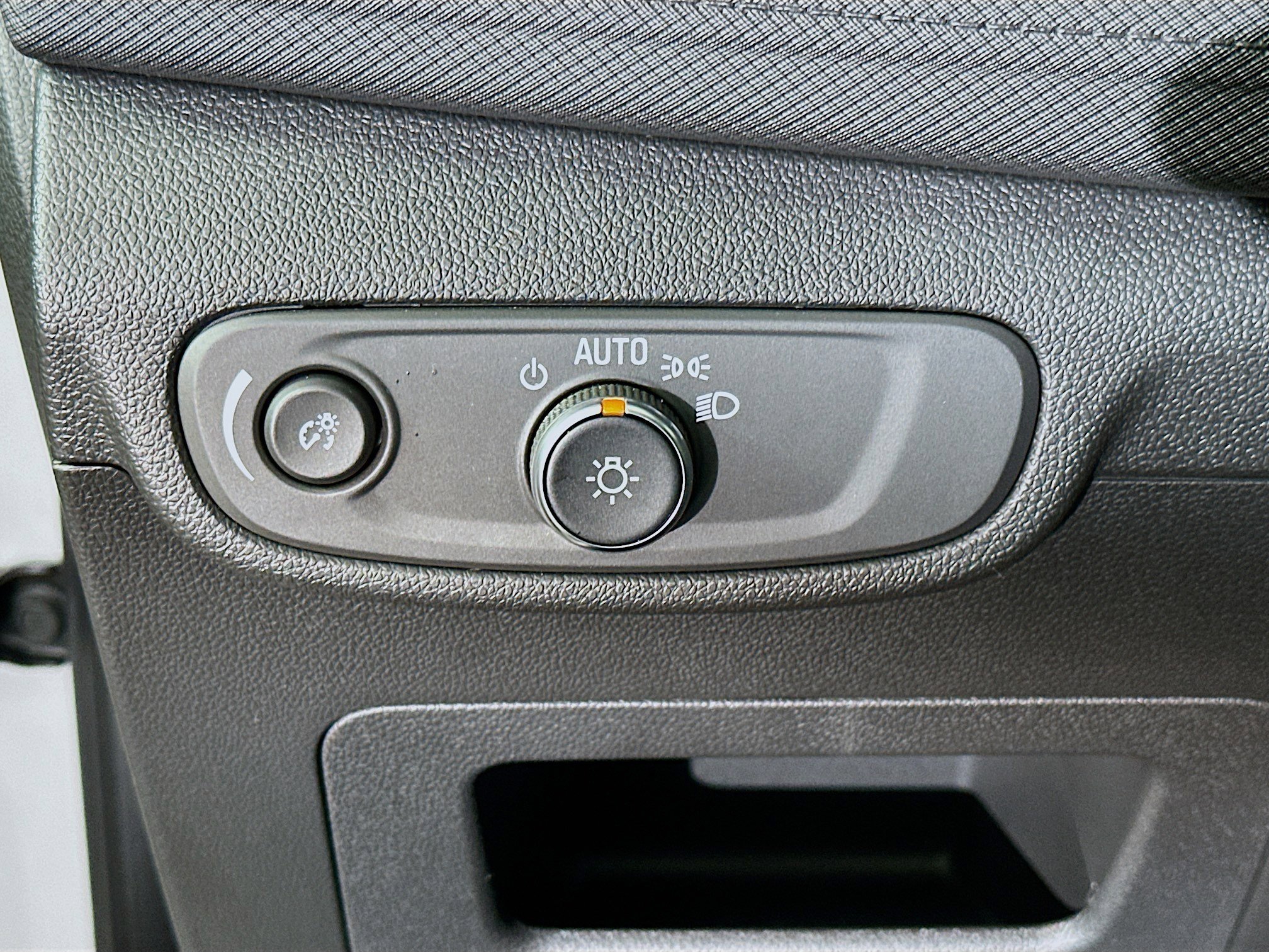 Used 2024 Chevrolet TrailBlazer LT image 16