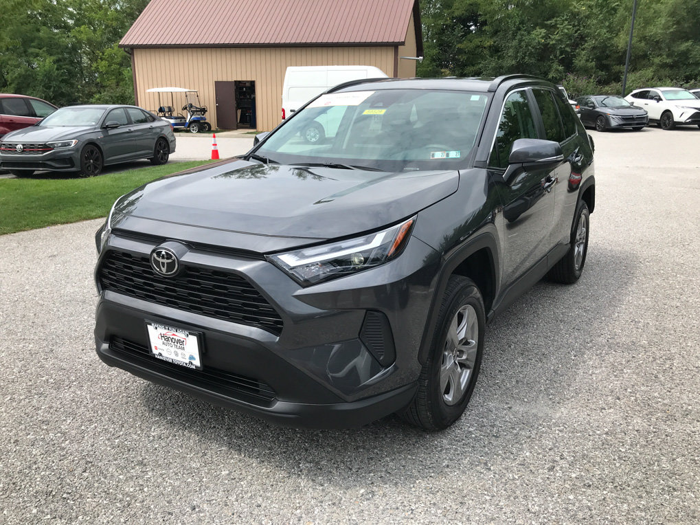 Certified 2025 Toyota RAV4 XLE AWD/4WD image 4
