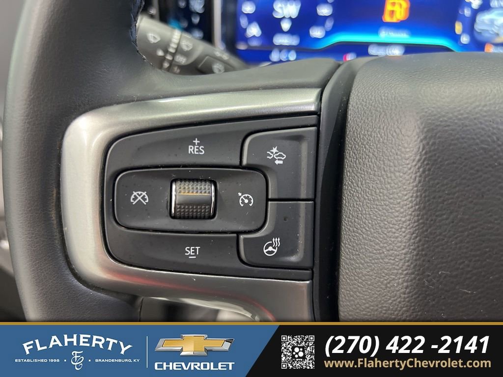Used 2023 Chevrolet Silverado 1500 LT AWD/4WD image 23