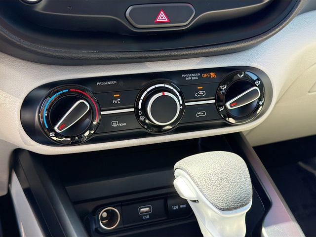 Used 2025 Kia Soul S FWD image 15