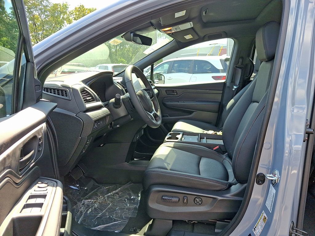New 2026 Honda Odyssey Sport-L image 6