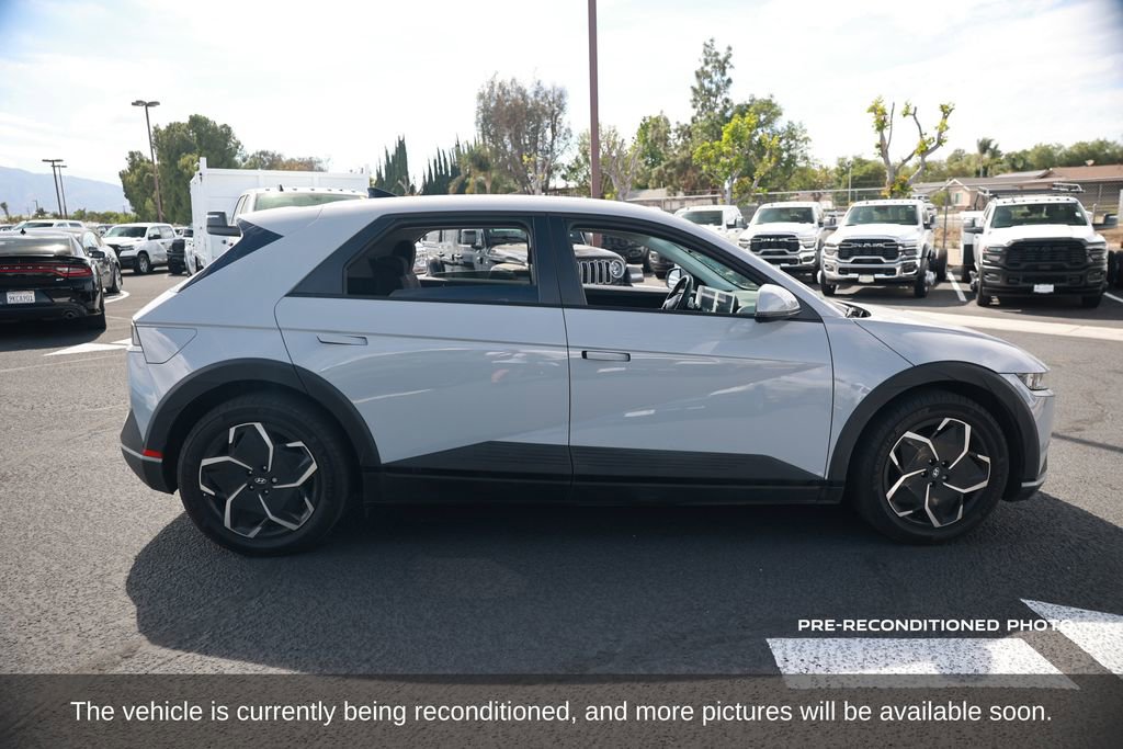 Used 2024 Hyundai Ioniq 5 SE image 7