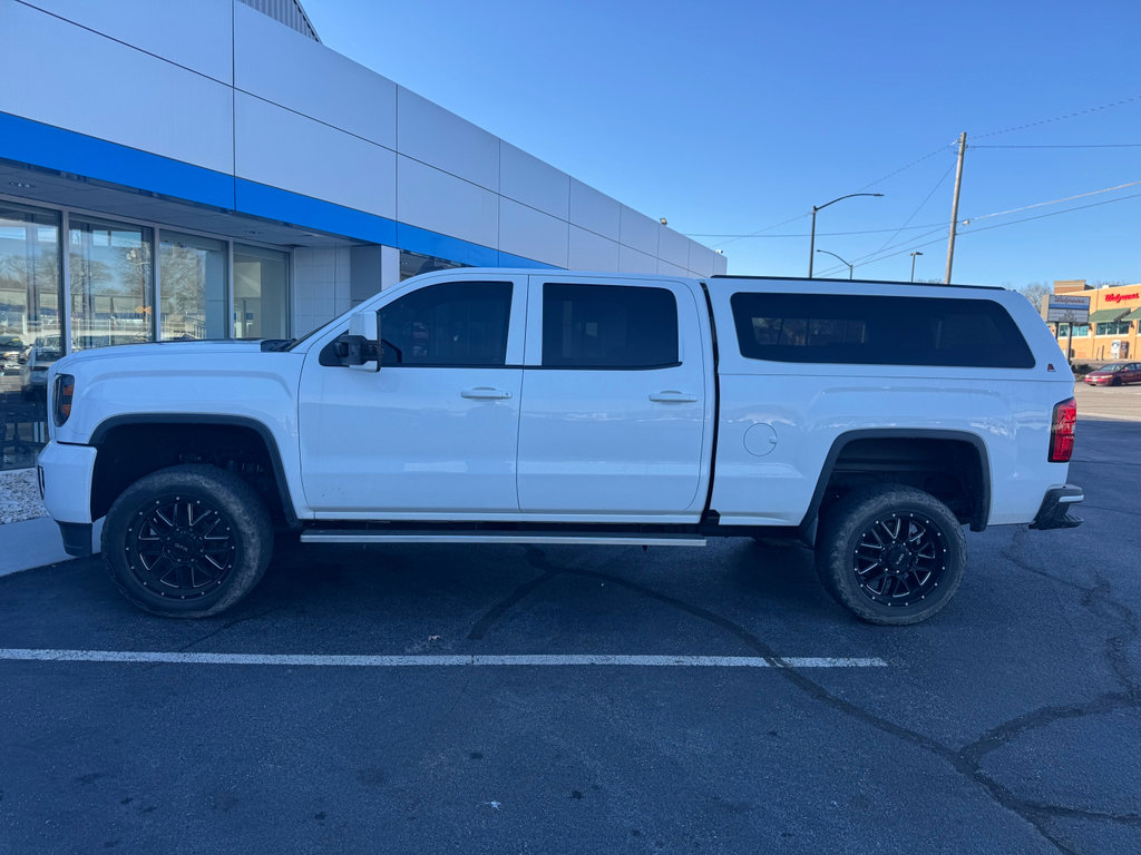 Used 2016 GMC Sierra 2500 4x4 Crew Cab w/ Sierra Convenience Package image 2