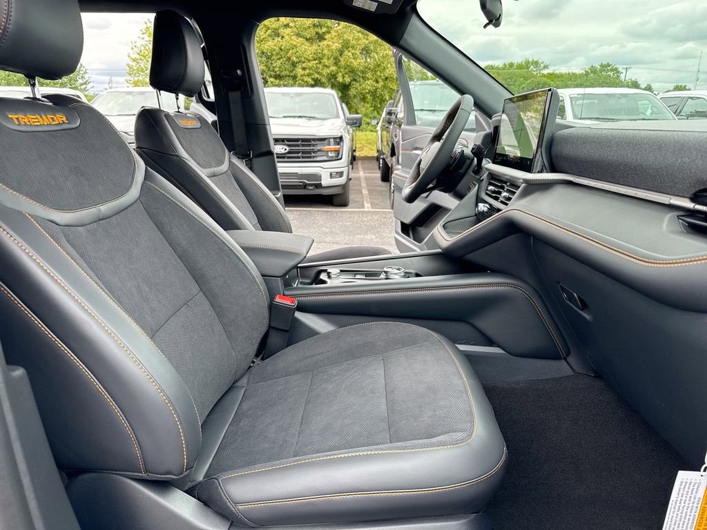 New 2026 Ford Explorer Tremor AWD/4WD image 22