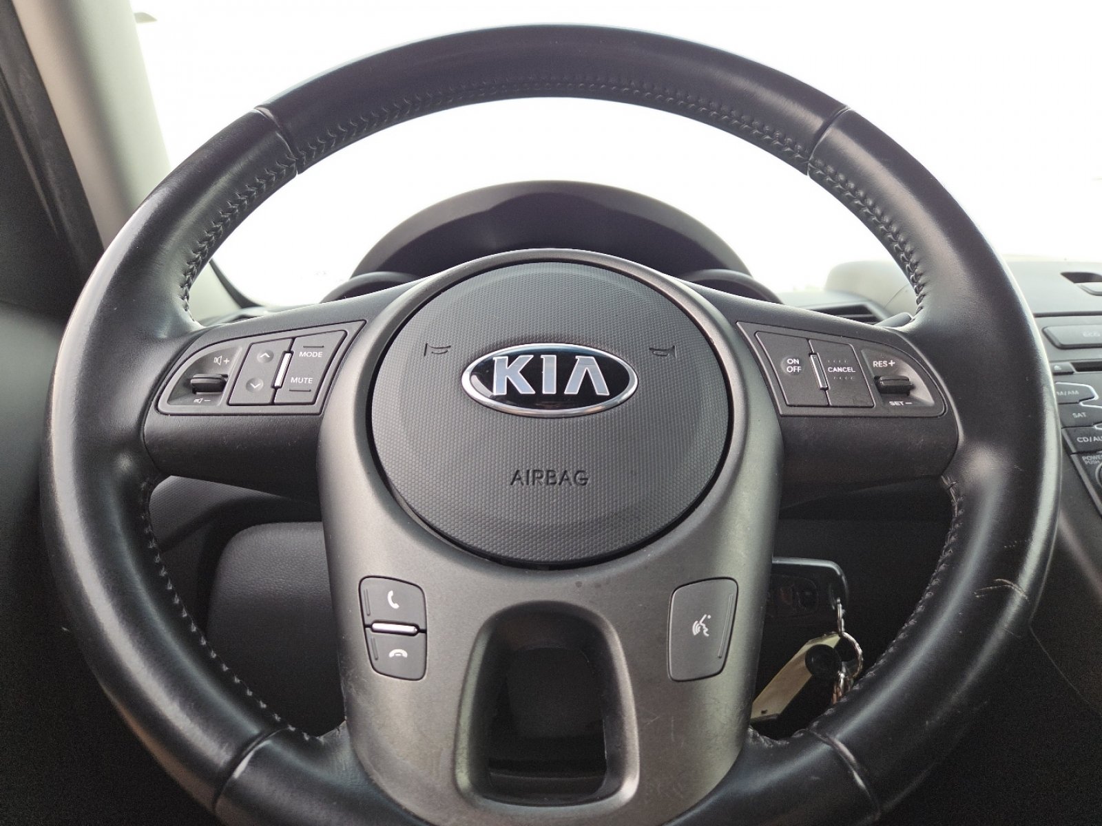 Used 2013 Kia Soul + FWD image 23