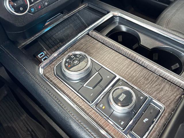 Used 2018 Ford Expedition Limited AWD/4WD image 34