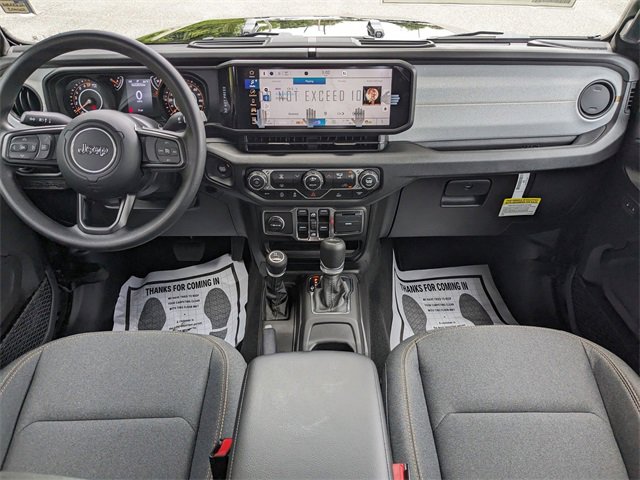 New 2025 Jeep Gladiator Sport image 14