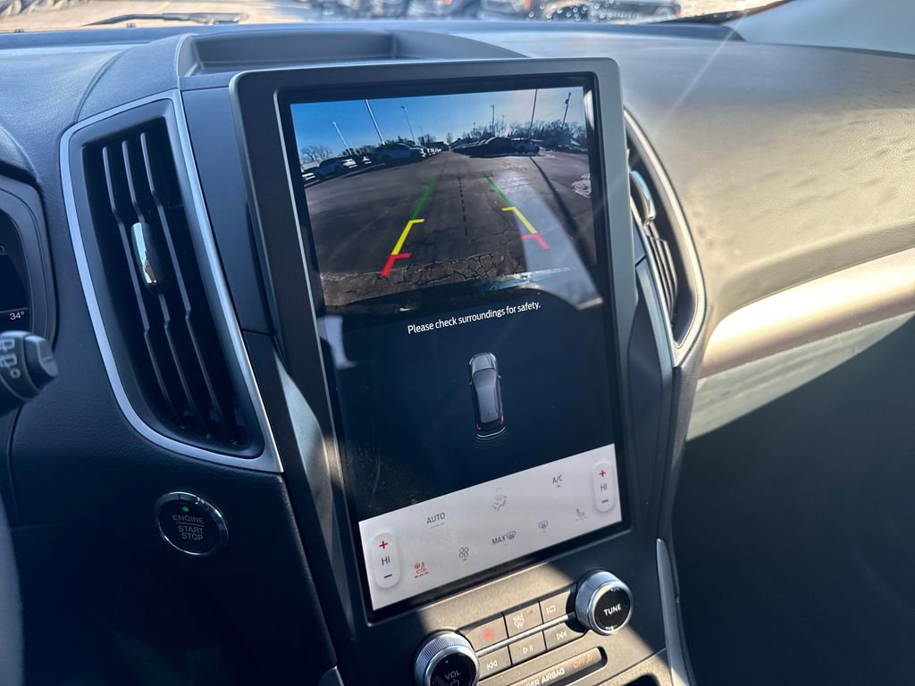 Used 2024 Ford Edge SEL w/ Convenience Package image 38