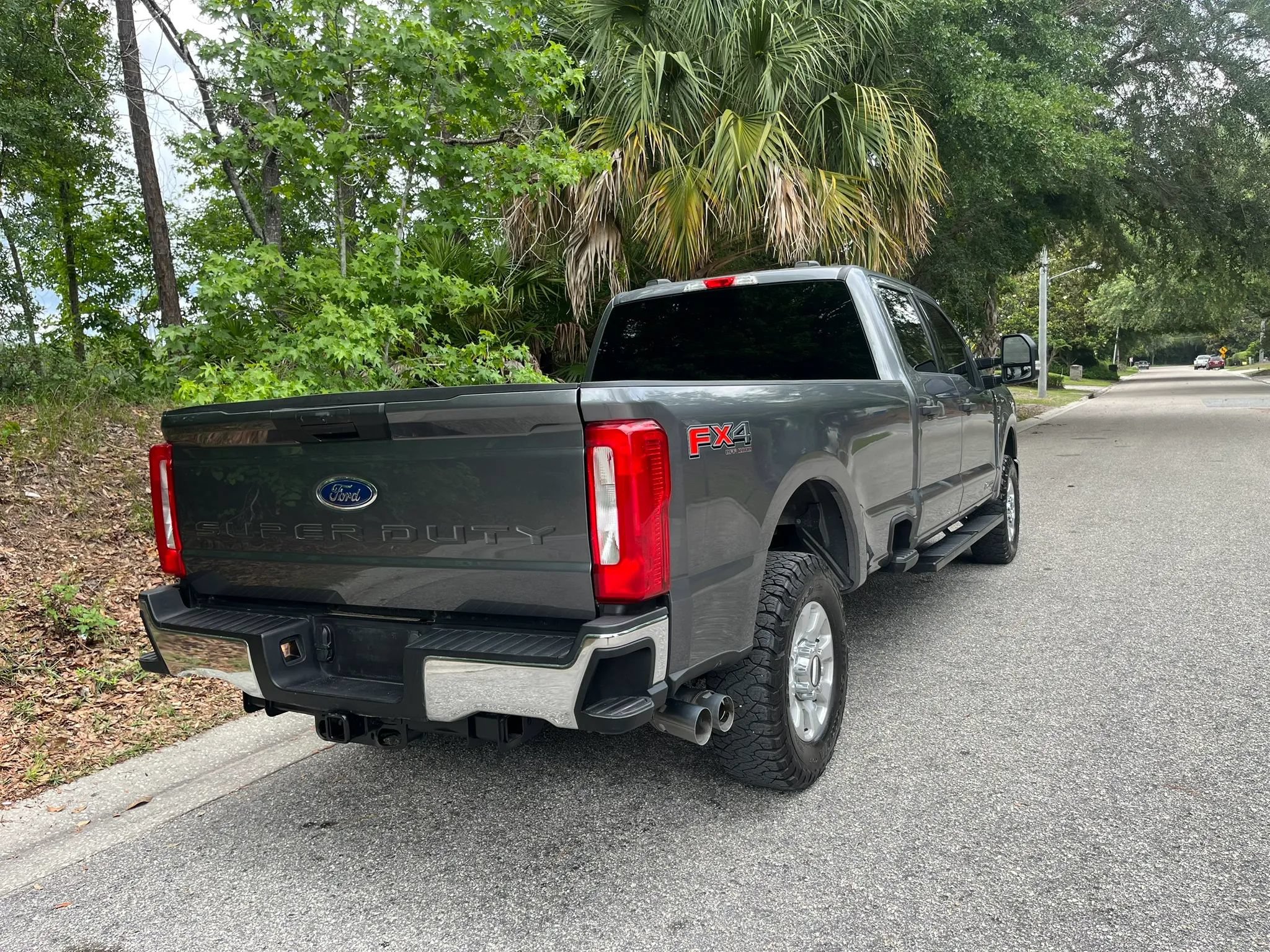 Used 2024 Ford F250 XLT AWD/4WD image 5